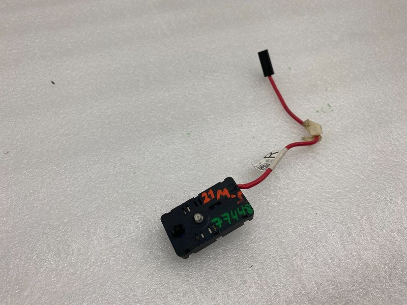 1509421 00 B ⭕ 2021-2025 Tesla Model S MS Infotainment Antenna Noise Filter +12V 1509421-00-B