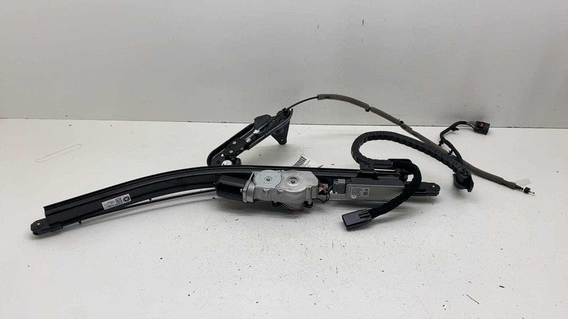 ⭕ 2017-2025 Chrysler Pacifica Rear Left Sliding Door Track w/ Motor LH