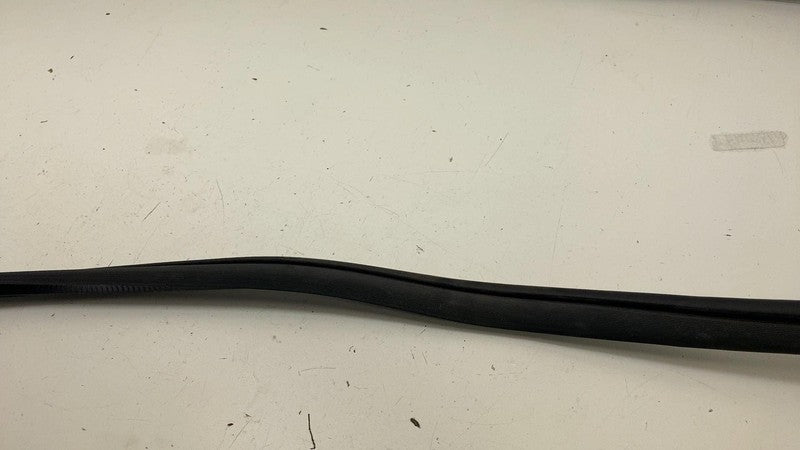 68291607 ⭕ 2019-2025 Ram 1500 Front Right Door Body Weatherstrip Rubber Seal OEM 68291607
