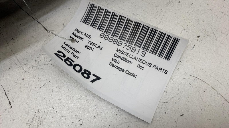 ⭕ 2024-2025 Tesla Model 3 Lower Liftgate Trim Cover Panel Assembly 173