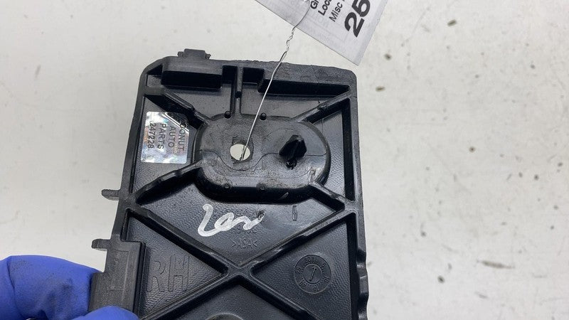 ⭕ 18-21 Lincoln Navigator Rear Right Bumper Inner Support Bracket JL7B