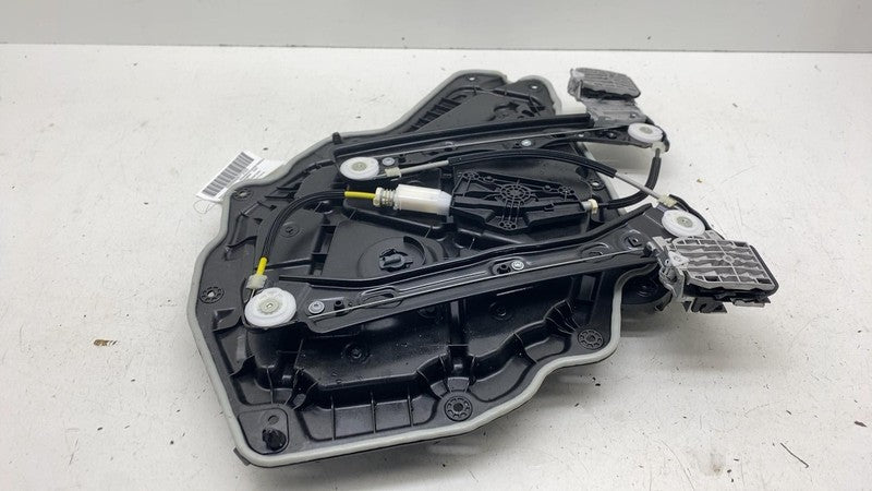 ⭕ 20-24 Model Y Rear Right Door Window Regulator & Motor w/ Carrier 14