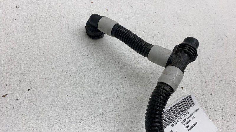 ⭕22-24 Rivian R1T Drive Unit Motor Engine Coolant Cooling Hose Tube PT