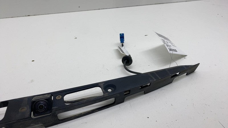 ⭕ 12-15 Model S MS Rear View Backup Camera w/ Liftgate Trim Molding 10