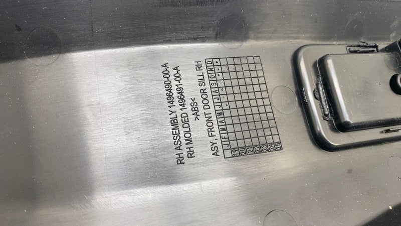 ⭕ 16-20 Model X Front Passenger Side Door Sill Trim Panel Right RH 149