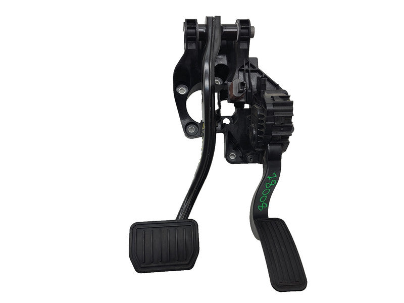 1044691 00 D ⭕ 2017-2023 Model 3 Accelerator and Brake Foot Pedal w/ Switch Base 1044691-00-D
