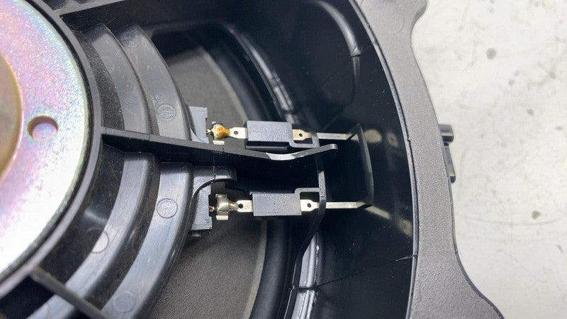 ⭕ 2017-2025 Tesla Model 3 M3 Front Door Audio System Woofer Speaker 10