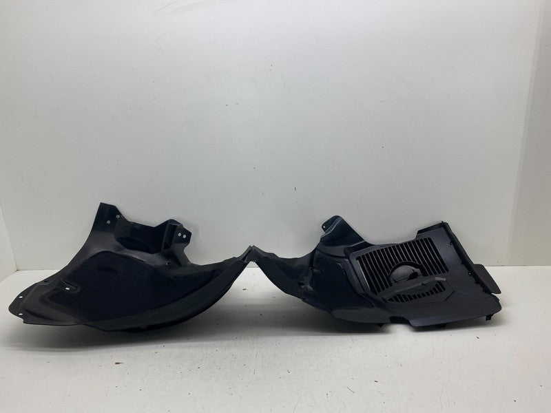 1063693-00-D 16-20 Tesla Model S Front Left Wheel Arch Fender Liner Splash Guard 1063693-00-D