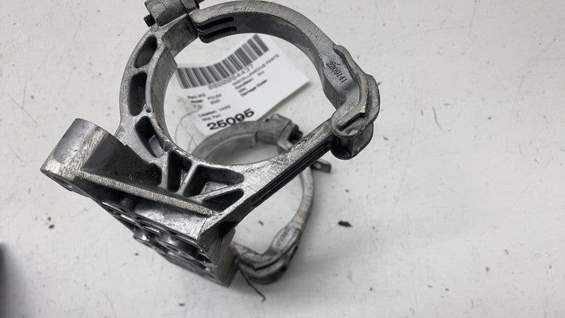 32208553 ⭕ 2021-2023 Polestar 2 Coolant Water Pump Holder Support Bracket Mount 32208553