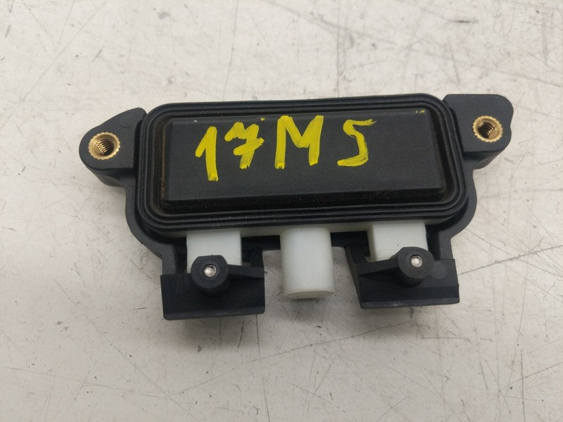 ⭕ 2012 2013 2014 2015 Tesla Model S Tailgate Liftgate Trunk Lid Open Switch Assy