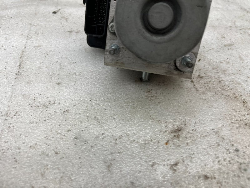 103779700D ⭕ 12-15 Model S Anti-Lock ABS Brake Pump Hydraulic Control Module 1037797-00-D