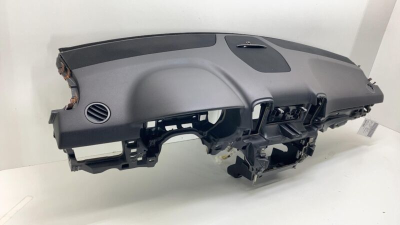 2016-2018 Mercedes-Benz GLE350 Front Dashboard Dash Instrument Panel Black Assy
