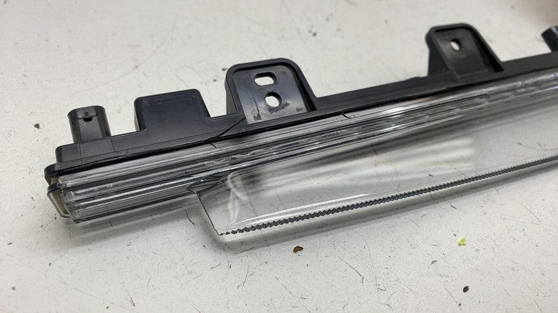 PT00002142 ⭕22-25 Rivian R1S Rear Left Trunk Lid High Mount Brake Light Stop Lamp PT0000214