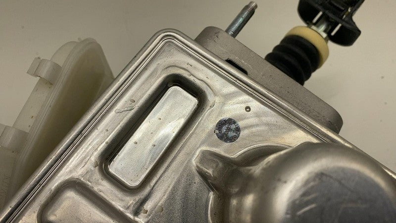 ⭕ 21-23 Polestar 2 Power Brake Booster Master Cylinder & ABS Module OE