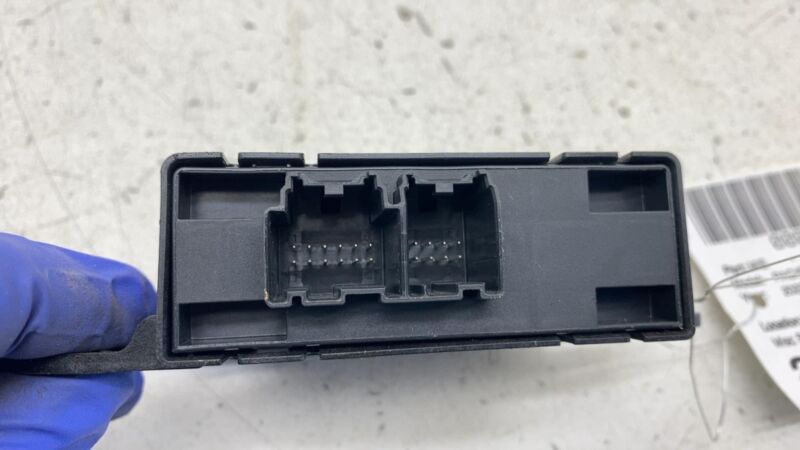 68536453AA ⭕ 2017-2024 Chrysler Pacifica Gateway Computer Control Module Unit 68536453AA