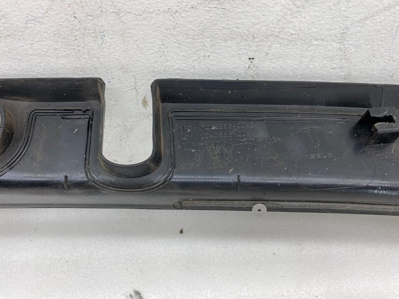 ⭕2016-2020 Model X Rear Center Tailgate Liftgate Upper Trim Molding 10