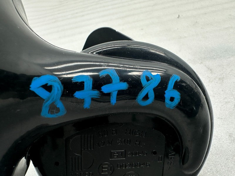 E1 0020046 ⭕ 2012-2020 Tesla Model S Seger High Pitch Tone Horn 12V 510 Hertz with Bracket