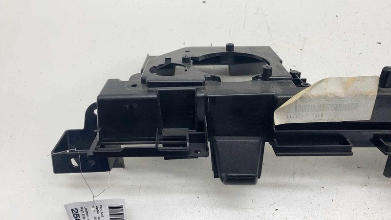 ⭕ 2014-2017 Range Rover Sport Rear Right Trunk Speaker Mount Bracket D