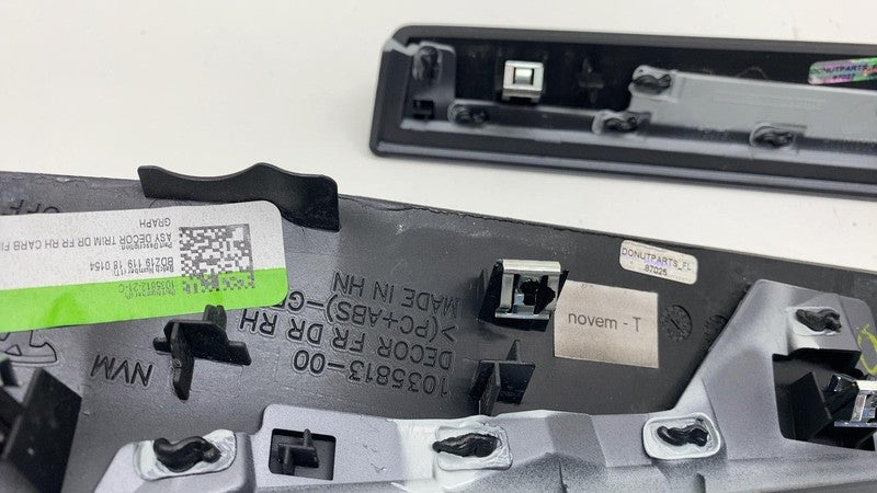 1035826 00 2016-2020 Tesla Model X SET of Front & Rear Left & Right Door Molding Trim Decor