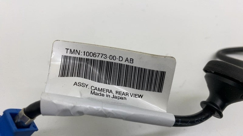 100677300D 2012 2013 2014 2015 Tesla Model S Rear View Backup Camera w/ Cable Wire Assembly