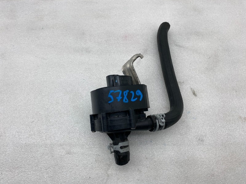 1054529 00 F ⭕ 2016-2020 Tesla Model X Coolant Hose Pipe w/ Water Pump Assembly 1054529-00-F