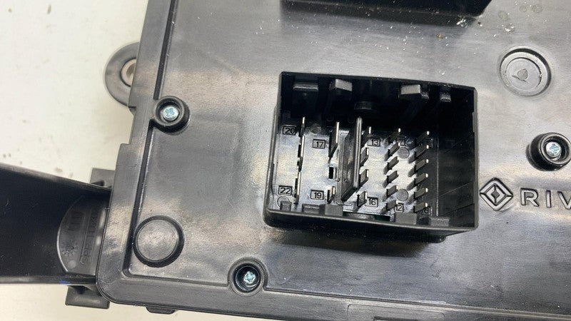 PT0003157F ⭕ 22-24 Rivian R1T R1S Left Dash Fusebox Power Relay Control Module PT00031575-F