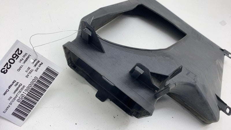 ⭕12-15 Tesla Model S Front Right A/C Air Conditioner Condenser Duct 10