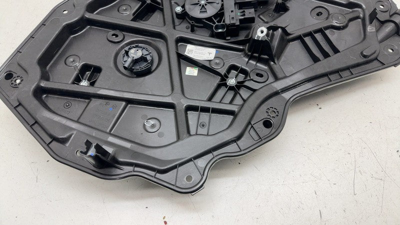 ⭕ 2025-2026 Tesla Model Y Rear Right Door Window Regulator & Motor 200