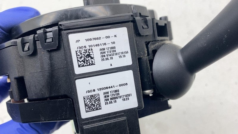 1097662 00 K 2017-2023 Tesla Model 3 Y Wiper Turn Signal Headlight Flasher Combination Switch