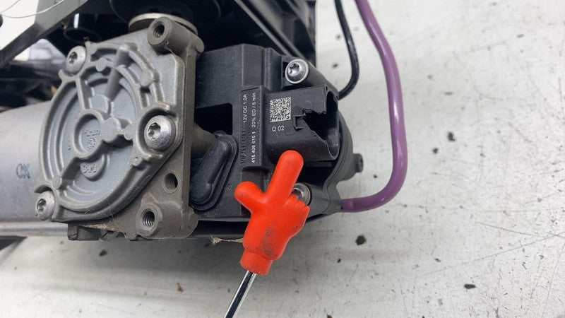 ⭕16-20 Model X Air Suspension Compressor Pipe Line Intake Valve Block 