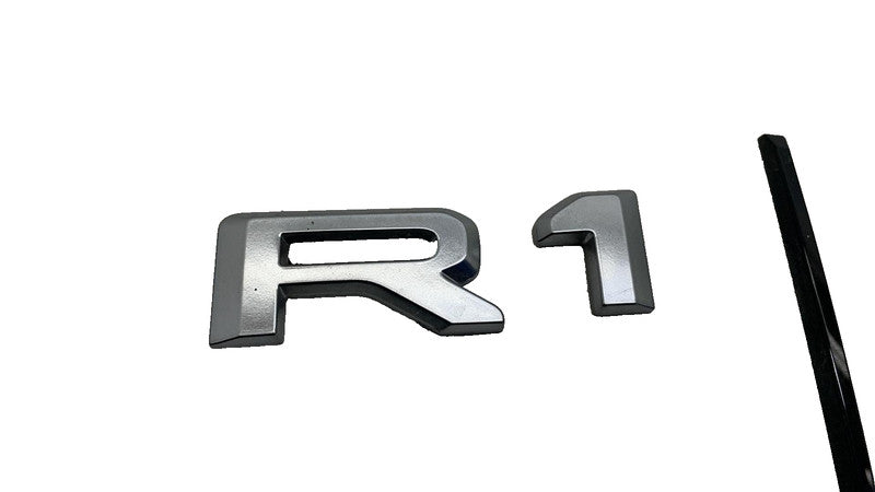 ⭕ 2025 Rivian R1S Silver Tailgate Emblem Badge` Model