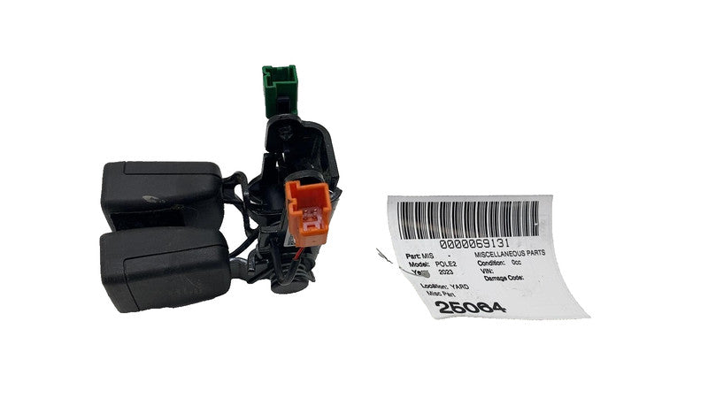 ⭕ 2021-2023 Polestar 2 Rear Left & Center Dual Seat Belt Catch Buckle 31675959