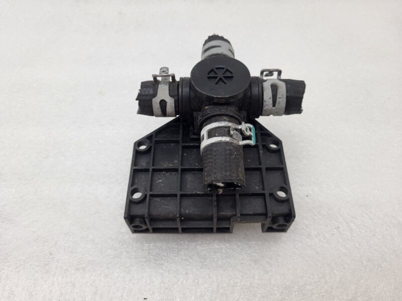 2012-2020 Tesla Model S Coolant Pump Cooling Valve Actuator 4-Way 6007370-50-E