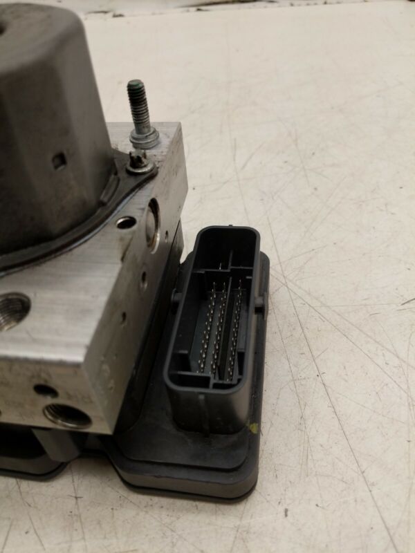 6006363 00 C ⭕12-15 Model S Hydraulic Control Anti-Lock Brake System Pump Module 6006363-00-C