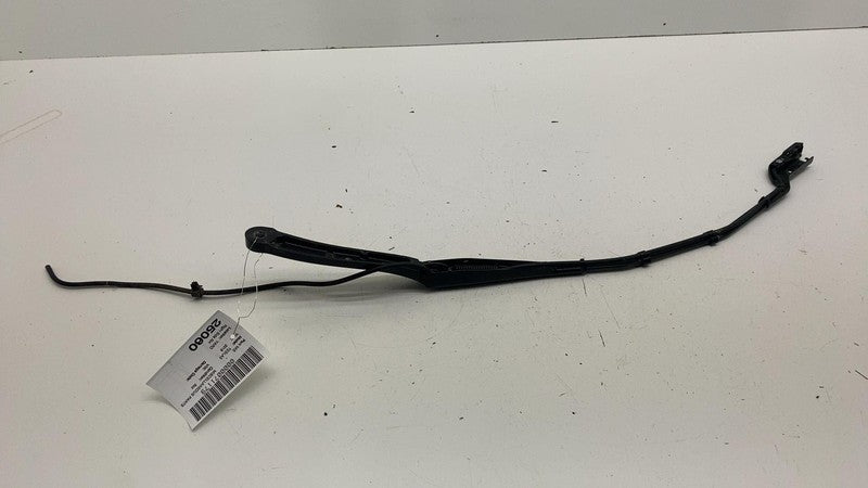 1076729 00 B ⭕ 2017-2023 Model 3 Front Passenger Side Windshield Wiper Arm Right 1076729-00-B