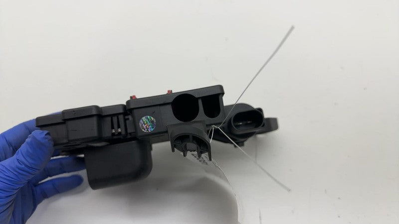 4M0 941 823 A ⭕ 18-24 Porsche Cayenne Positive Terminal Fuse Battery Junction Box 4M0941823A