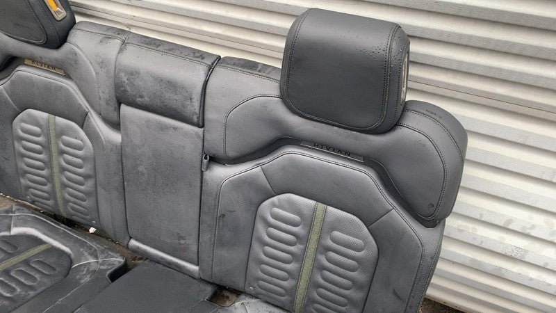 ⭕ 2022-2024 Rivian R1T Front Left & Right + Rear 2nd Row Leather Seat Black Assy