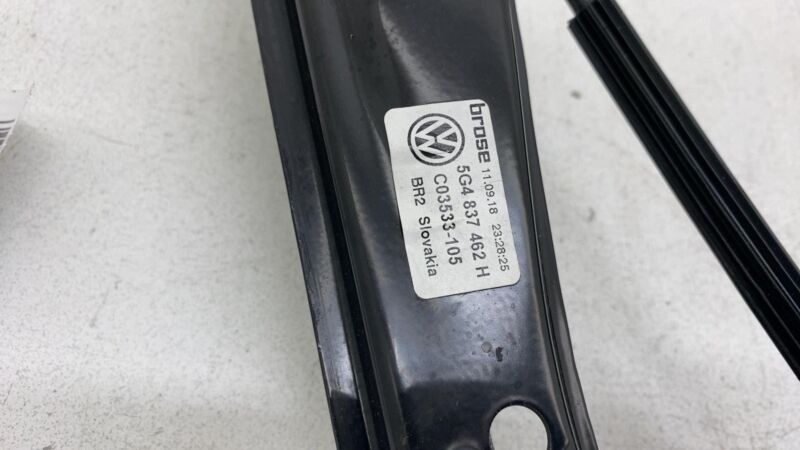 5G4 837 462 H ⭕ 2015-2019 Volkswagen Golf R Front Right Window Regulator w/ Motor 5G4837462H