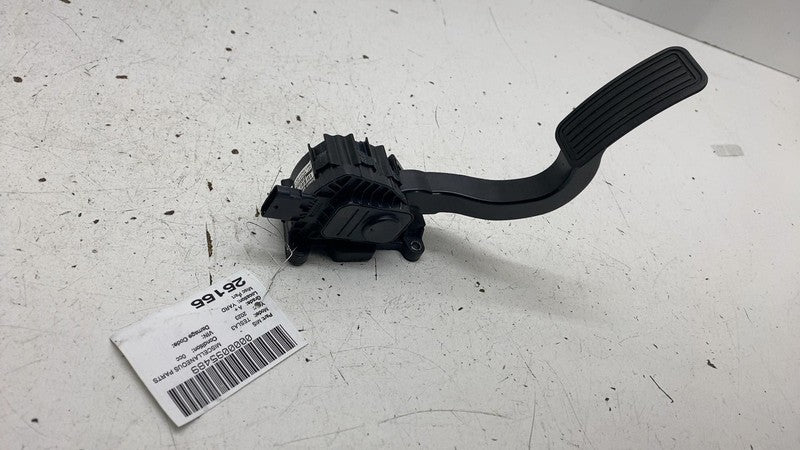 ⭕ 2017-2023 Tesla Model 3 Front Accelerator Foot Pedal Throttle Sensor