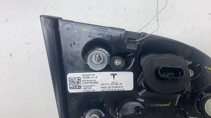 150208900B ⭕ 2020-2024 Model Y Rear Right Inner Taillight LED Tail Lamp 4-Pin 1502089-00-B