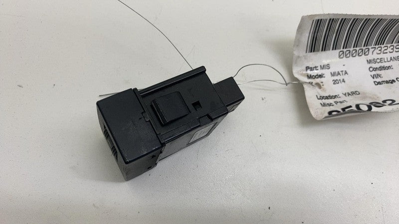 NH4266420 ⭕ 09-15 Mazda MX-5 Miata Driver Left Heated Seat Switch Dash Insert LH NH4266420