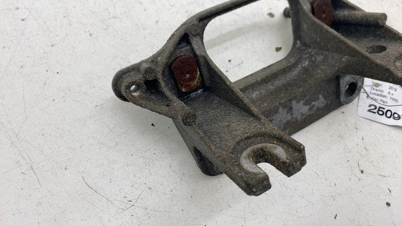 ⭕ 2019 Smart EQ Fortwo Engine Mounting Support Bracket Mount Assembly