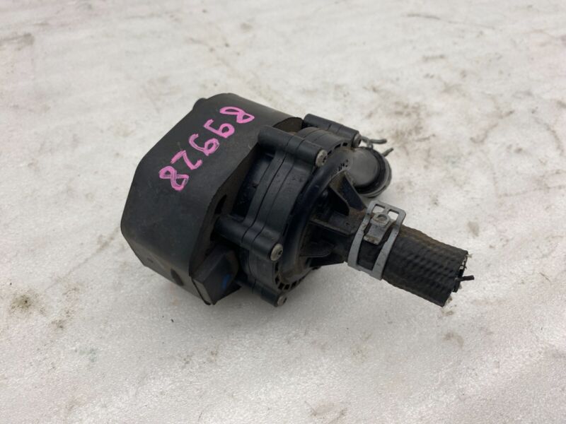 2016-2020 Tesla Model S X Cooling System Auxiliary Water Coolant Pump FWD Assy