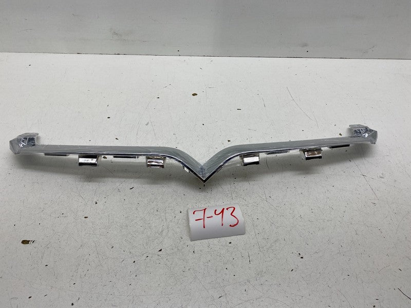 1065233-00-D ⭕ 16-20 Tesla Model S Front Upper Bumper Chrome Grille V-Bar Trim 1065233-00-D