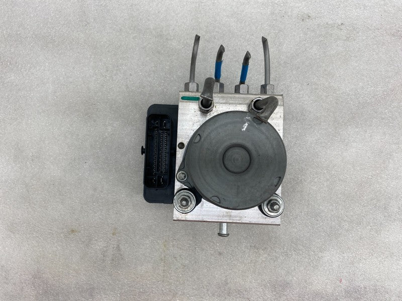 1044745 00 B ⭕17-23 Tesla Model 3 M3 Anti-Lock Brake System ABS Pump Module Unit 1044745-00-B