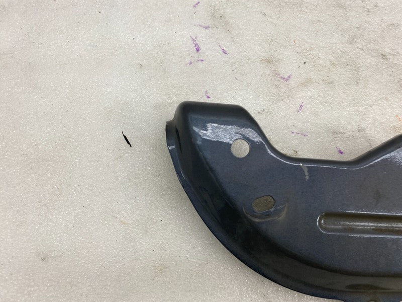 109230500B ⭕ 2017-2023 Tesla Model 3 Front Right Fender Mount Support Bracket 1092305-00-B