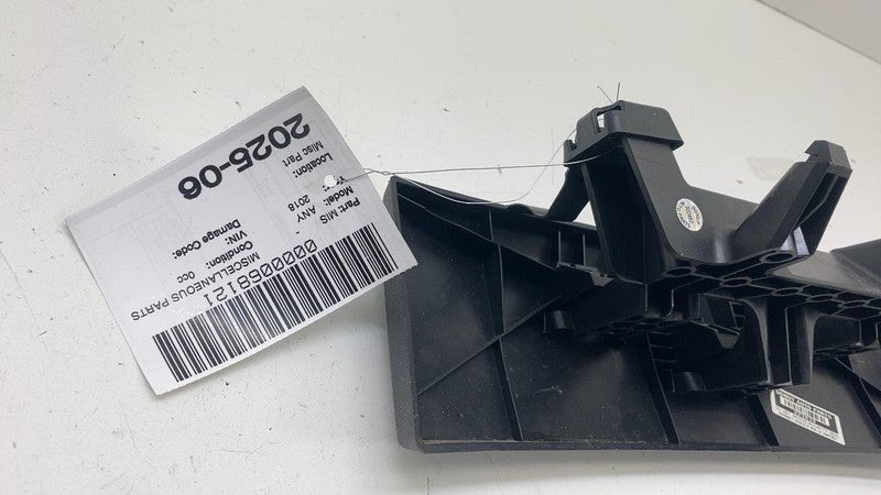 9Y0881458 ⭕ 2023 2024 2025 Porsche Cayenne Retainer Trim Support Bracket 9Y0882639