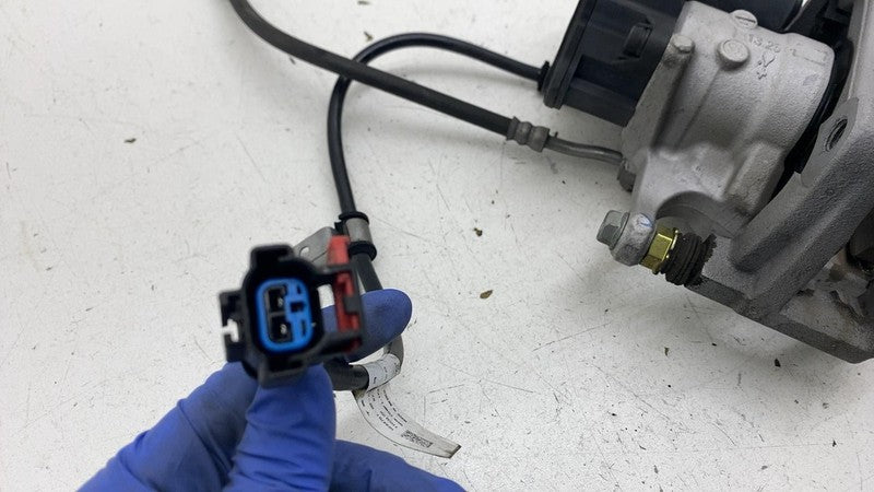 ⭕ 17-25 Tesla Model 3 M3 Rear Left Caliper w/ Brake Hose Line BASE 104