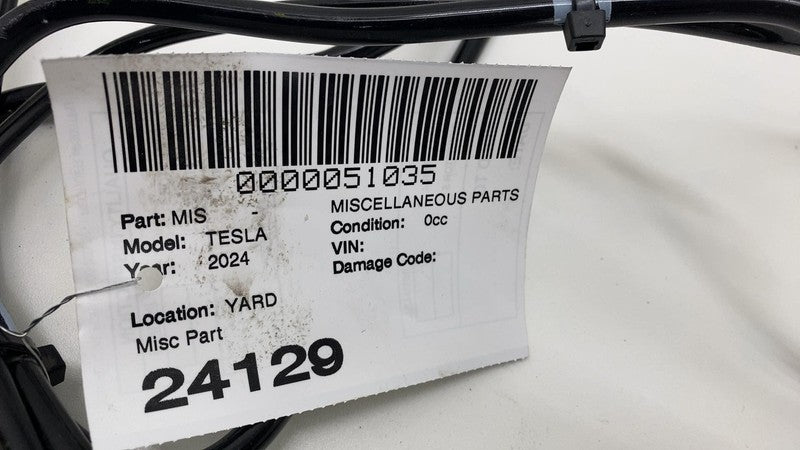 125093800F 2024-2025 Tesla Cybertruck Rear Air Pressure Line Pipe Tube Cable 1250938-00-F