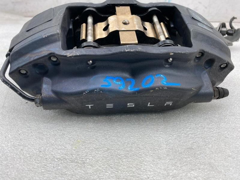 16F082277 ⭕ 2016-2020 Tesla Model X MX Rear Passenger Side Brake Caliper Right RH Assembly